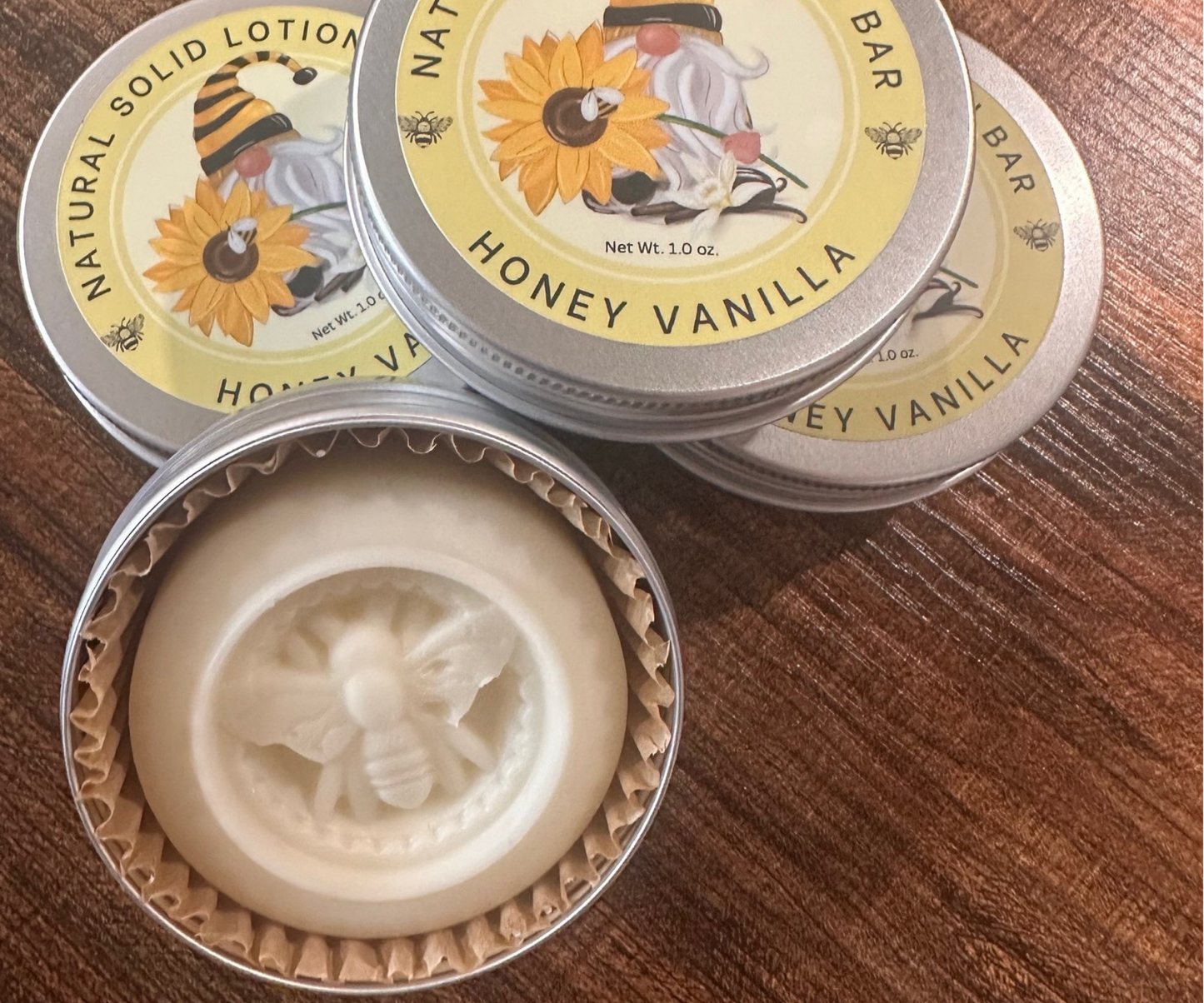 Solid Lotion Bar with Tin | Handcrafted with Natural Ingredients